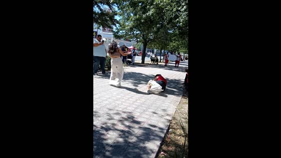 Participant falls during Red Cross sack race event in Torreón