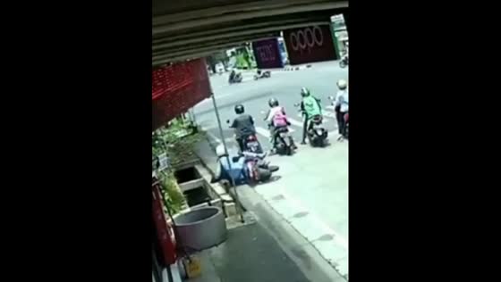 The girl fell into the ditch upside down!