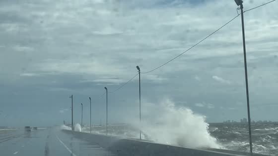 Hurricane Helene approaches Tampa as waves crash on Howard Frankland Bridge
