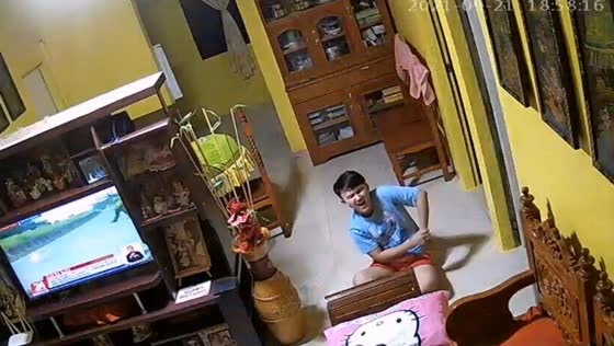 Video captures  slip-and-fall mishap in Concepcion, Tarlac home