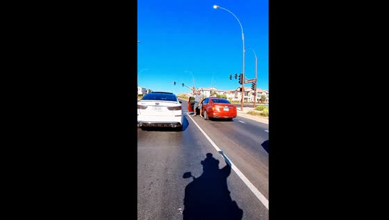 Sibling dance-off at the red light