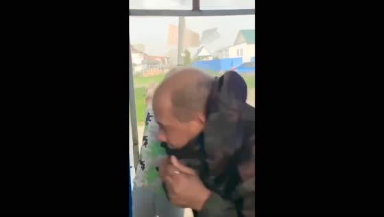 Strong winds tear roofs off houses in Kungur District, Russia