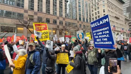 Thousands join anti-Trump protest in New York, USA