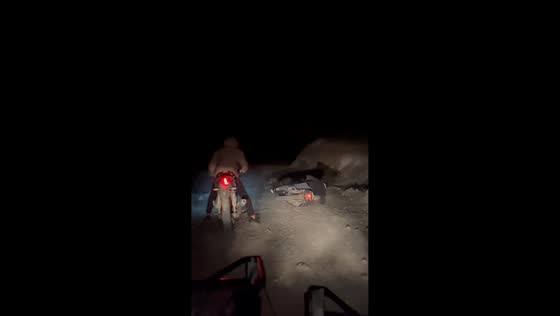 Rider falls after failed mound climb in Yozgat, Turkey