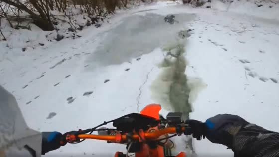 Two Motorcycle Racers Bravely Battle Injury and Cold After Falling Through Ice in Russia
