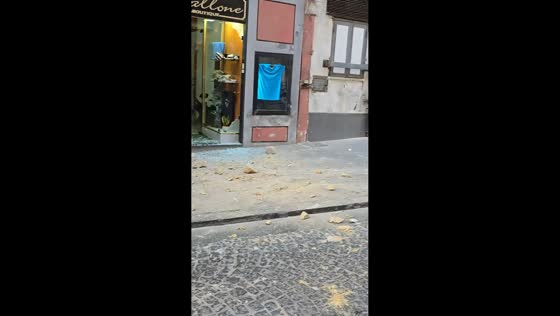 Earthquake leaves debris strewn across streets in Pozzuoli, Italy