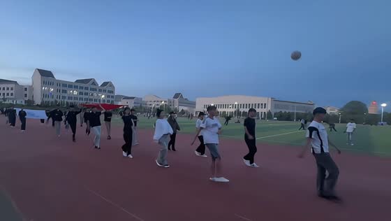 Ball hits student during sports ceremony rehearsal in Zhejiang, China