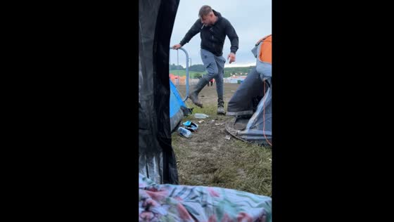Brother battles stubborn wellies in hilarious struggle