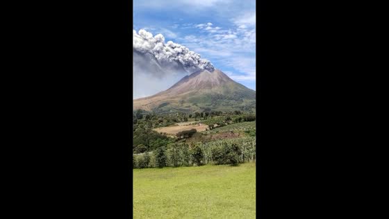 Mount Sinabung erupts and sends massive ash plume over North Sumatra, Indonesia