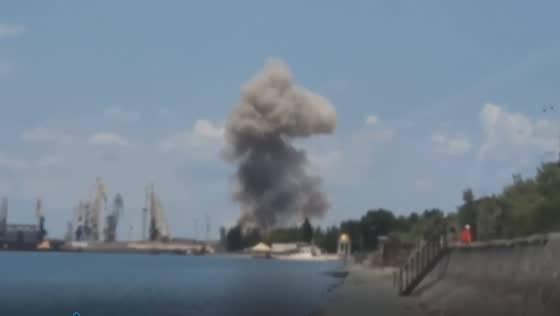 Explosions rock Berdyansk seaport: alleged rocket attack saises tensions