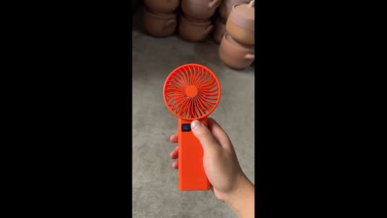 Mini electric fan appears to “dance” on floor in Sichuan, China