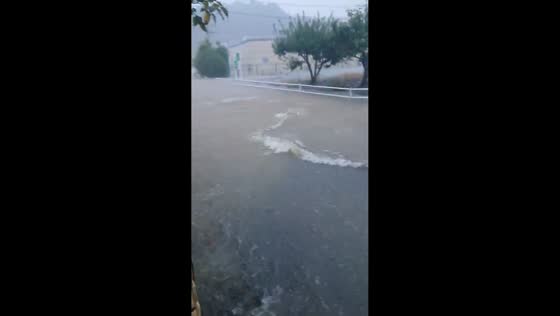 Heavy rain causes flooding in Kamiamakusa, Kumamoto