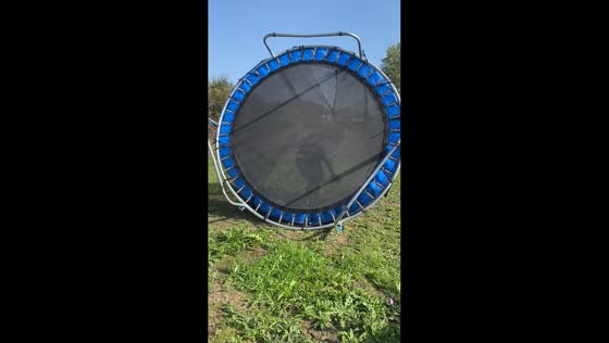 Trampoline fail caught on camera in Bucharest, Romania
