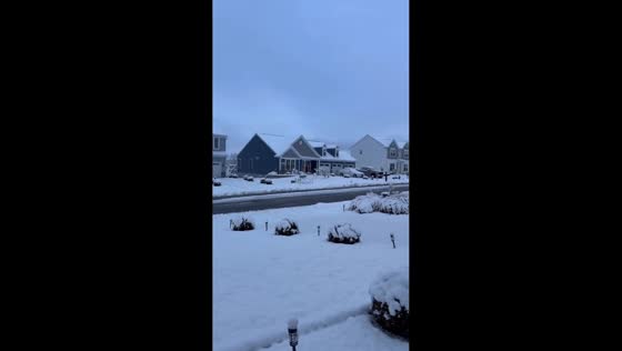 Snowfall creates serene winter morning in Lebanon, Pennsylvania, USA