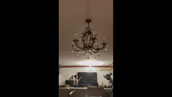 Earthquake tremors shake chandelier, felt across regions in Manila, Philippines