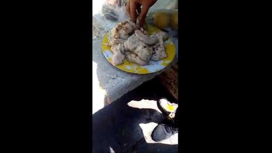Disturbing discovery: parasites found in raw meat while grilling in Burzaco, Argentina