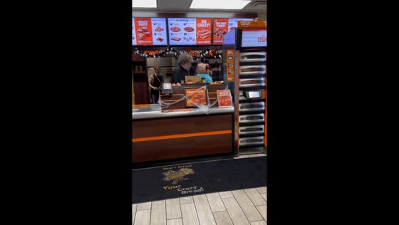 Woman demands refund after two-hour wait at Little Caesars in Waupaca