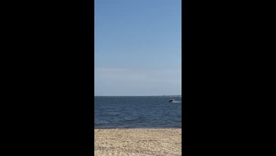 Sunny weather brings smooth sailing in Ocean Gate, New Jersey, USA