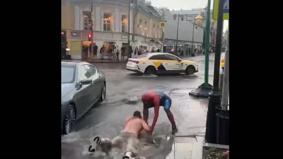 Spider-Man saves Muscovite from flood water in Kitai-Gorod