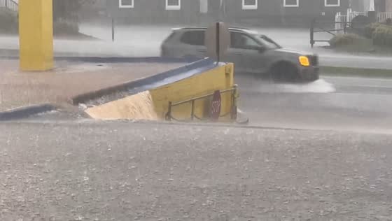 Flash flood watch continues in Knoxville, Tennessee, USA