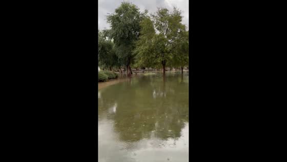 Thunderstorm causes severe flooding in Gilbert, Arizona