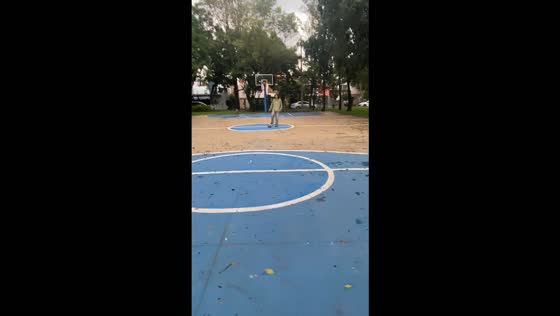 Boyfriend accidentally hits girlfriend with a football while playing in Mexico