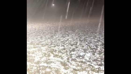 Unusual hailstorm damages vehicles in Andalusia