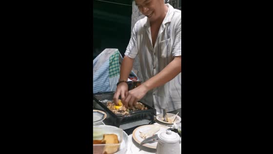 Bare-handed cooking: Martin Maliksi's unconventional Sisig mastery