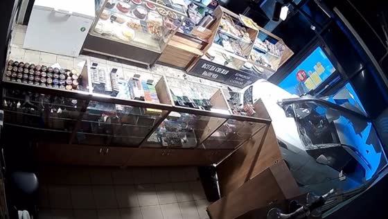Car crashes into bakery in Ufa, Russia