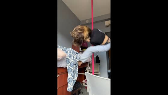 First pole dancing attempt ends in fall in USA