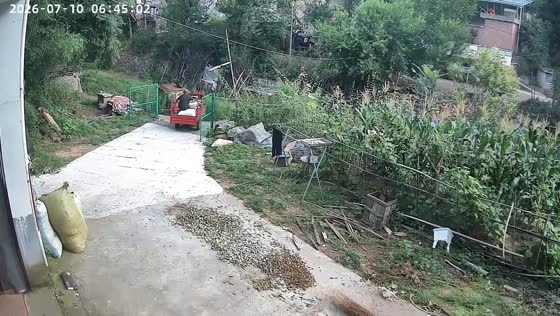 Elderly man drives electric tricycle into canal in Henan, China