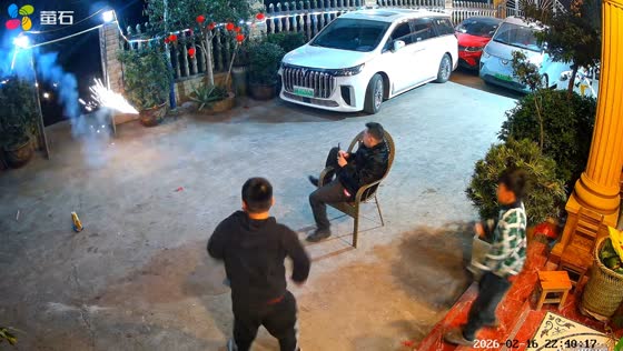 Firecracker prank startles man and explodes under parked vehicle in Chongqing, China
