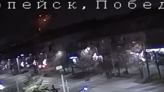 Security camera captures deadly plant explosion in Kopeysk, Russia