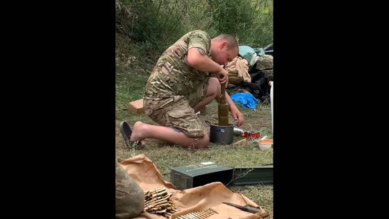 Soldier of the armed forces of Ukraine makes mashed potatoes with a grenade!