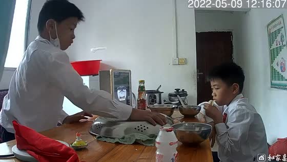 Boy accidentally flips food platter while standing on table in Guangdong, China