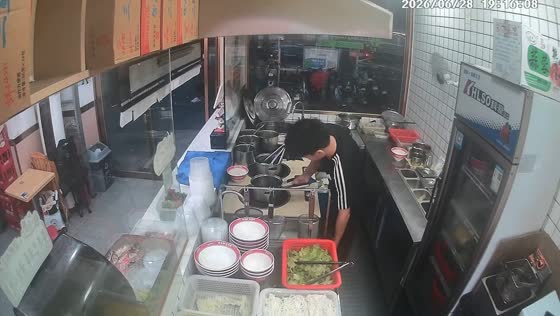 Man drops phone into pot of hot soup while working in Guangdong, China