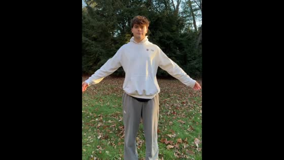 Gymnast performs backflip without swinging arms in Boston, USA