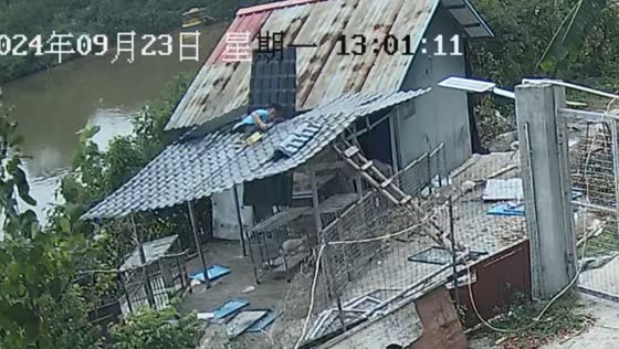 Roof repair mishap in Sichuan, China