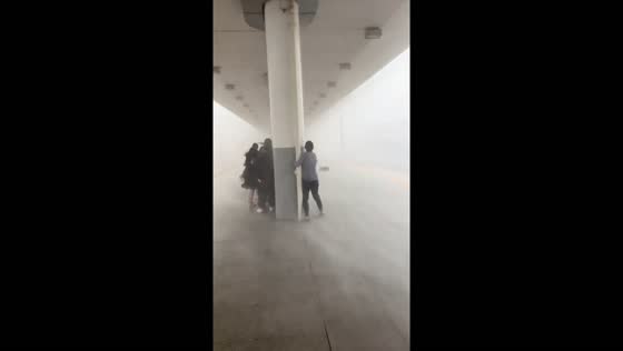 Chaotic scenes as rainstorm hits Shanwei Railway Station in China