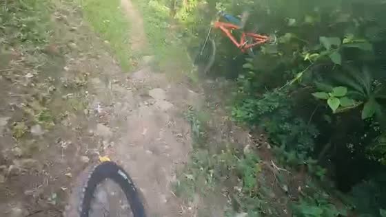 Mountain biking mishap causes laughter in Valencia, Negros Oriental, Philippines