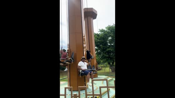 Rider confused by manual pulley ride in Lubao, Pampanga
