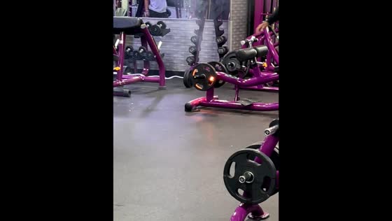 Gym machine catches fire in Brooklyn, USA