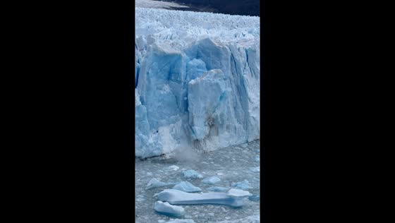 Perito Moreno lgacier calving: spectacular ice collapse