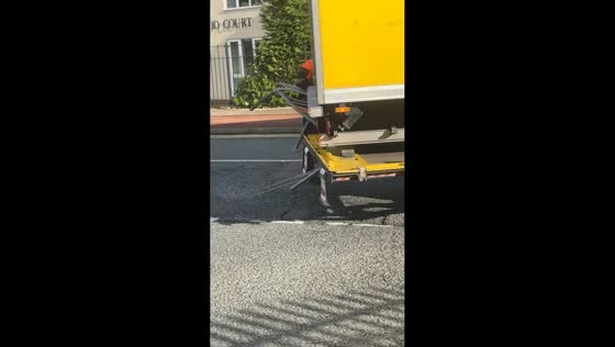 Delivery truck driver struggles with fence mishap in Newcastle upon Tyne, UK