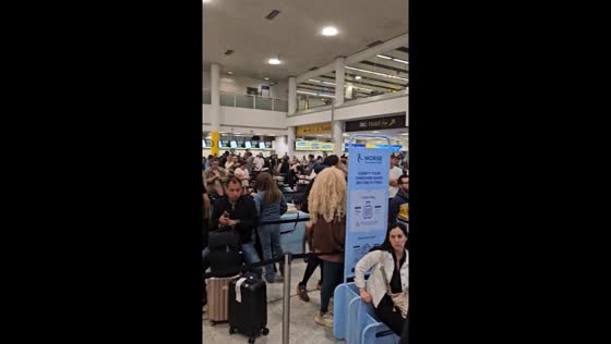 Global IT outage causes chaos at London Gatwick Airport
