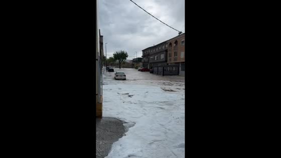 Hailstorm causes flooding in Valencia, Spain