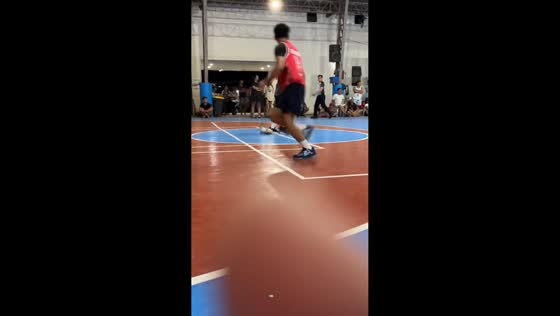 Cat unexpectedly runs across basketball court in Manila, Philippines
