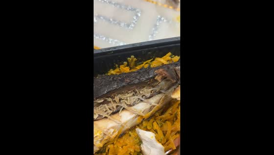 Customer finds maggots in cooked fish in Asaba, Nigeria