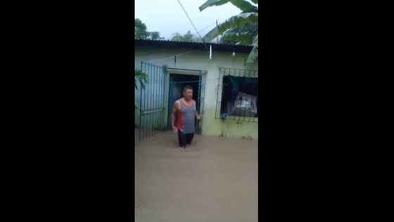 Severe Flooding Strikes Manabí, Ecuador: homes submerged as heavy rains cause widespread devastation