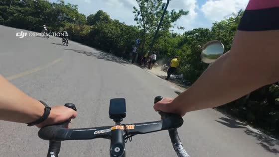 Cyclist crashes after missing curve on winding road in Zhejiang, China
